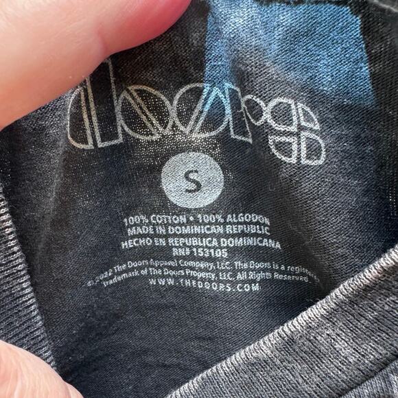 The Doors June 15 Tee in Black Acid Wash Size Small New without Tag - Picture 5 of 5